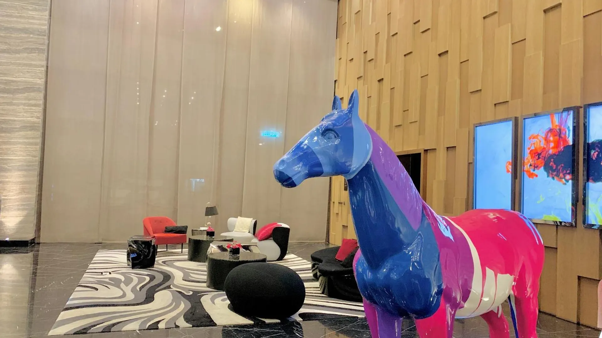 Well-Shaped Suites At Star Klcc Kuala Lumpur Apartment