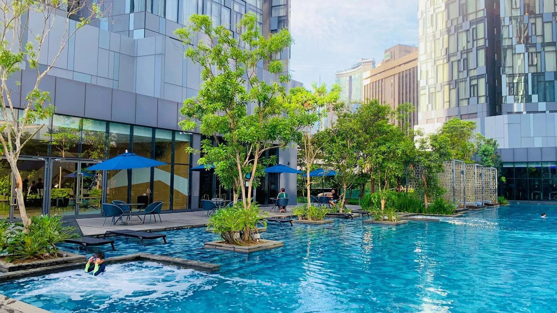 Well-Shaped Suites At Star Klcc Kuala Lumpur Apartment