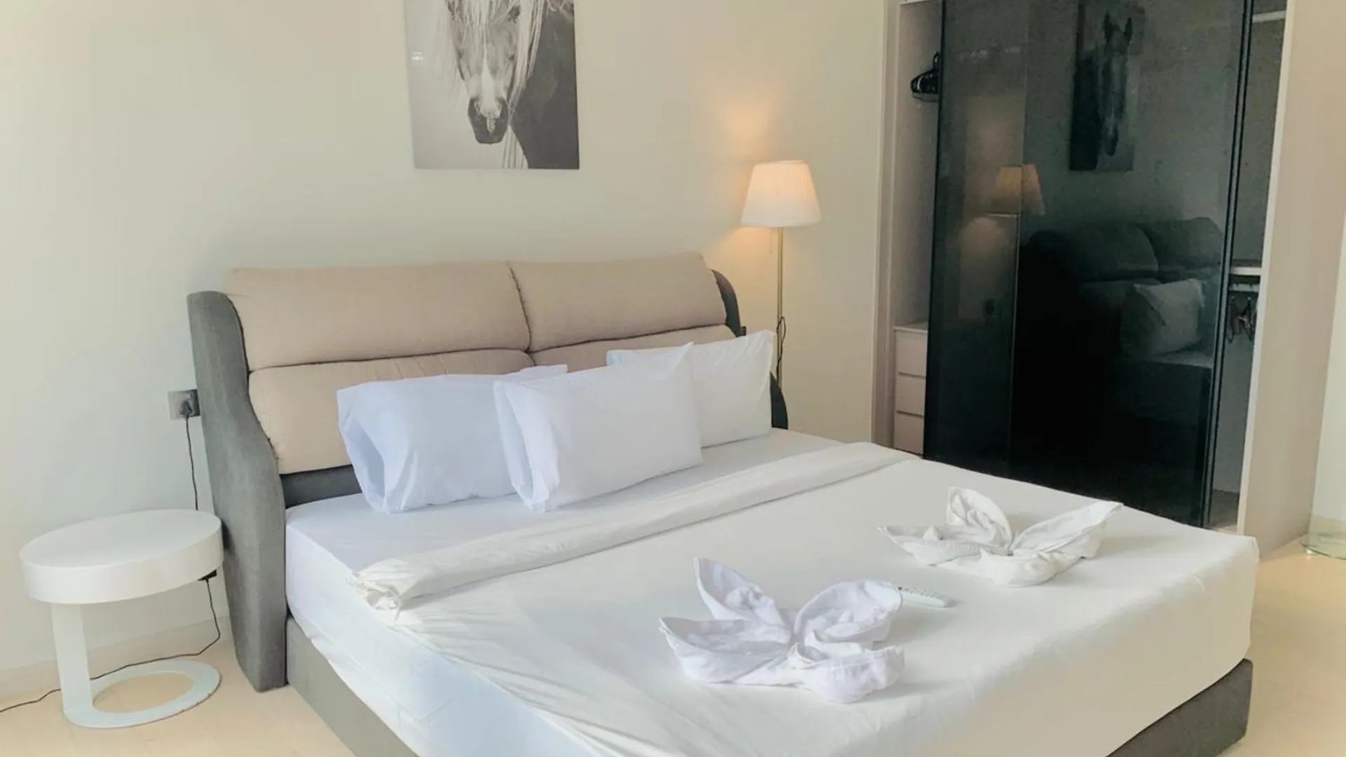 Well-Shaped Suites At Star Klcc Kuala Lumpur Apartment